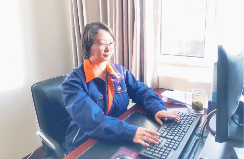 省物產(chǎn)集團(tuán)黨務(wù)工作者、先進(jìn)模范持續(xù)熱議黨的二十大精神（二）