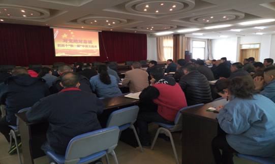 堅定信念 對黨忠誠，融會貫通 學(xué)以致用