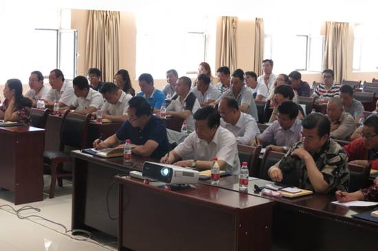 加強業(yè)務(wù)培訓(xùn)，提升工作能力