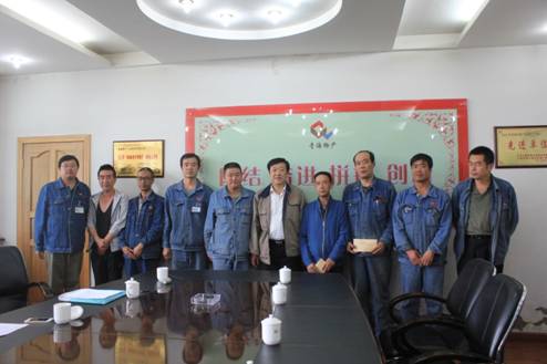 青海物產(chǎn)集團(tuán)黨委開展慶祝建黨95周年，走訪慰問